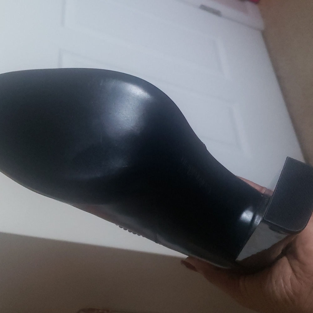 Boots - Picture 3 of 4